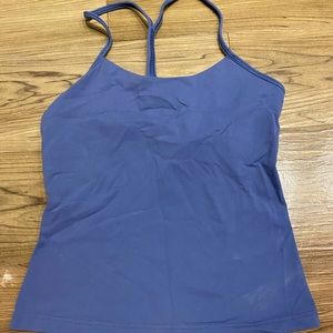 Lulu lemon crop tank